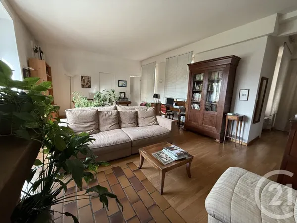 Appartement 2 pièces 68 m²