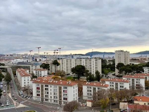 TOULON OUEST BON RENCONTRE - TYPE 4 A RENOVER