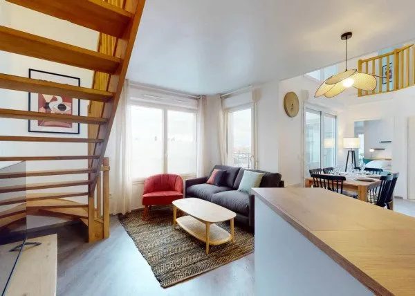 Appartement 6 pièces 107 m²