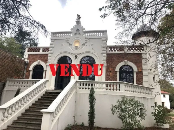 Maison de luxe 7 pièces 254 m²