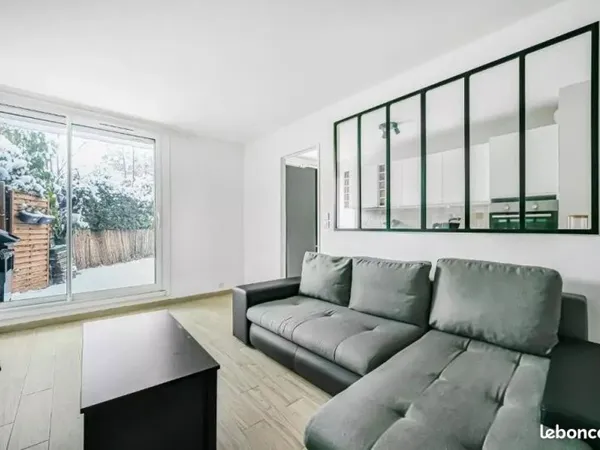 60m. Grand salon, JARDIN privé, MEUBLÉ
