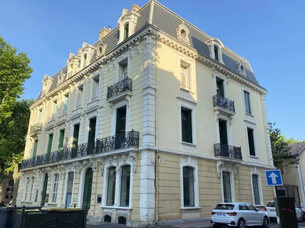 Ensemble immobilier d'exception !