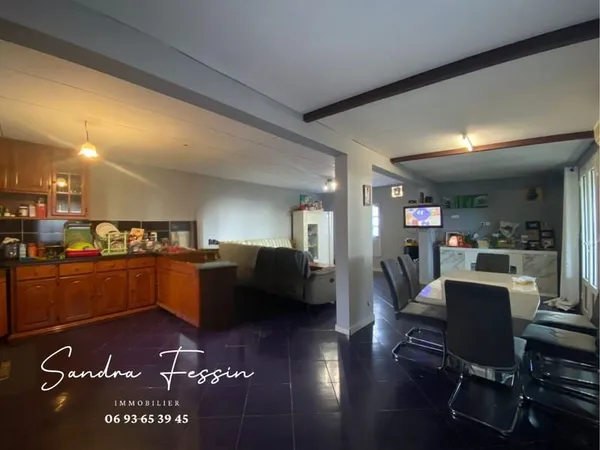 Maison familiale de 90 m² située à Villèle