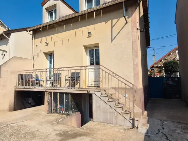 Quartier des Écrivains Maison 4/5 pièces non mitoyenne + garage