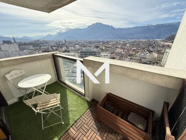 ILE VERTE - Joli Studio meublé avec balcon - tout inclus