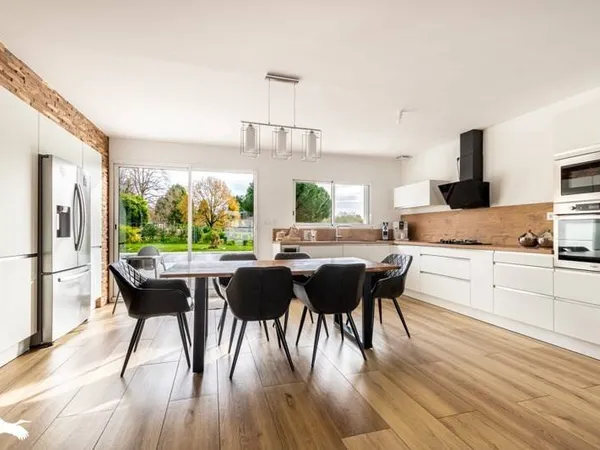 Maison 4 pièces 122 m²