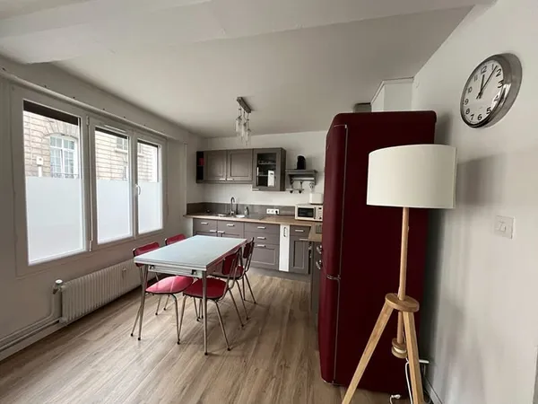 APPARTEMENT TYPE 3 - 62.30 M² - SECTEUR PROCHE FORUM