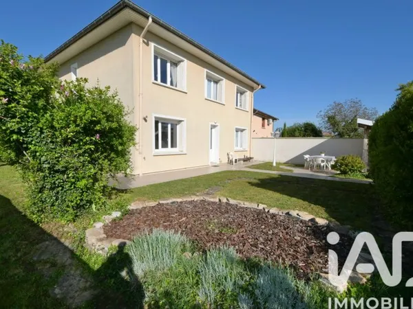 Maison 6 pièces 140 m²