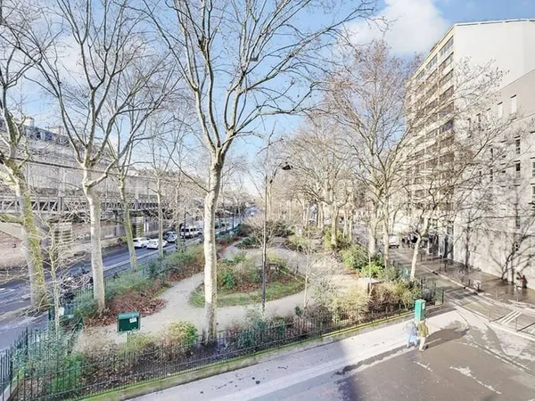 Appartement 4 pièces 81 m²