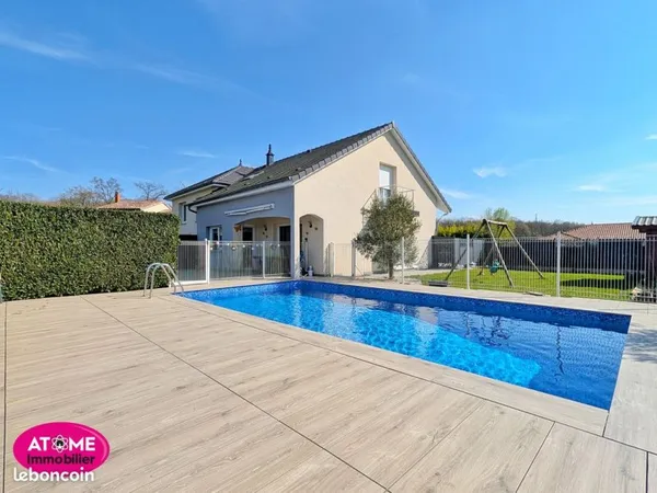 Maison 7 pièces 200 m²