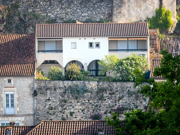 Maison de 86m2 à louer sur Puy-l'Évêque