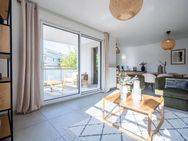Appartement 4 pièces 77 m²