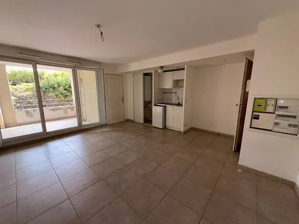 Studio 1 pièce 27 m²