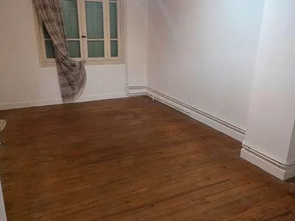 Maison fermetre a gros potensiel