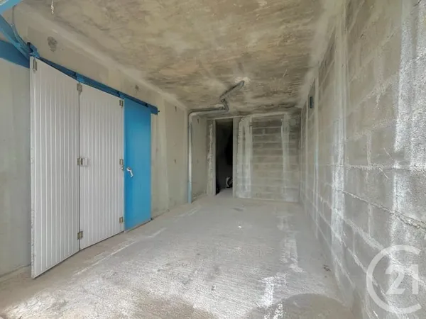 Parking 20 m²