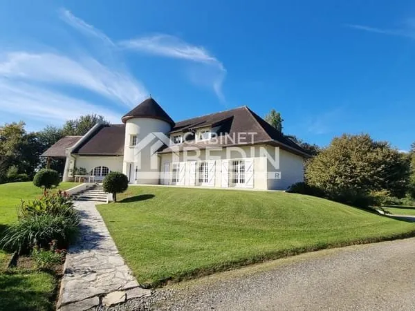 Maison 12 pièces