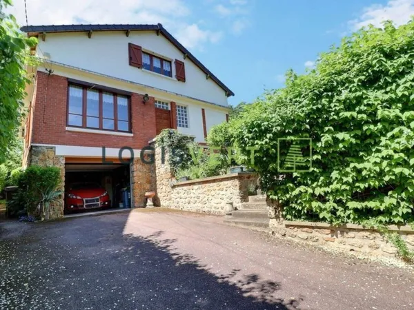 Maison de luxe 6 pièces 268 m²