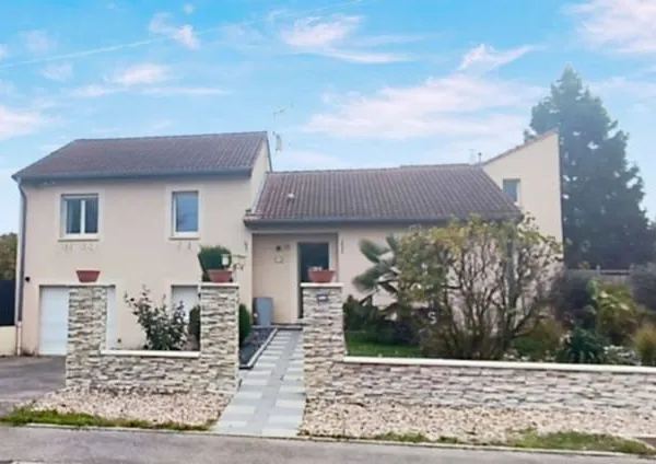 Maison 6 pièces 162 m²