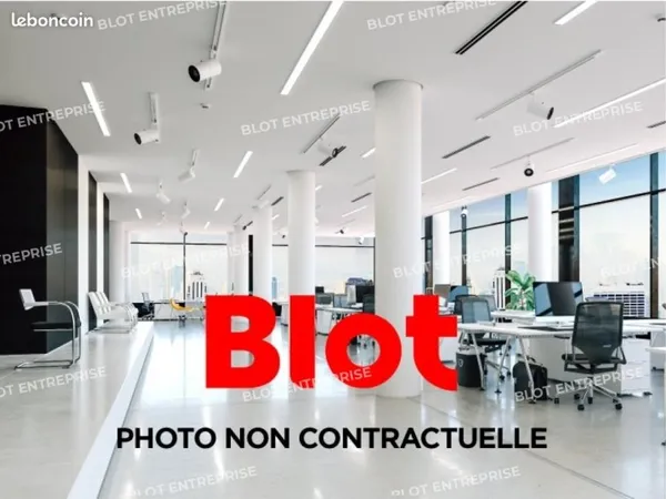 Local d'activité 975 m²