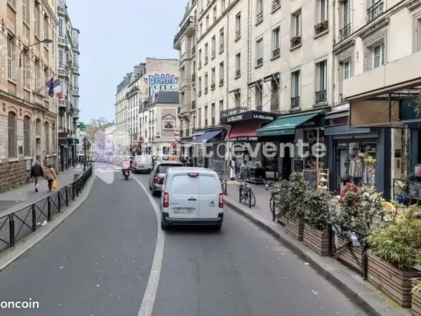 Commerce mobilier/décoration 74 m²
