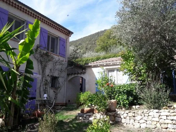 A vendre arrière pays Niçois, vallée de l'Estéron