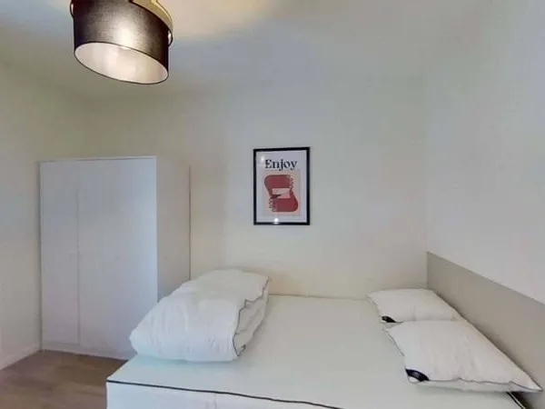 Studio 1 pièce 15 m²