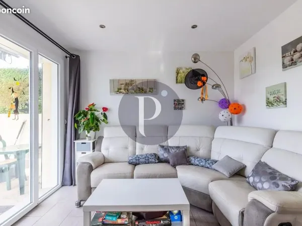 Maison 5 pièces 90 m²