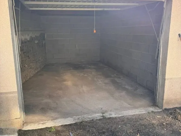 Parking 15 m²