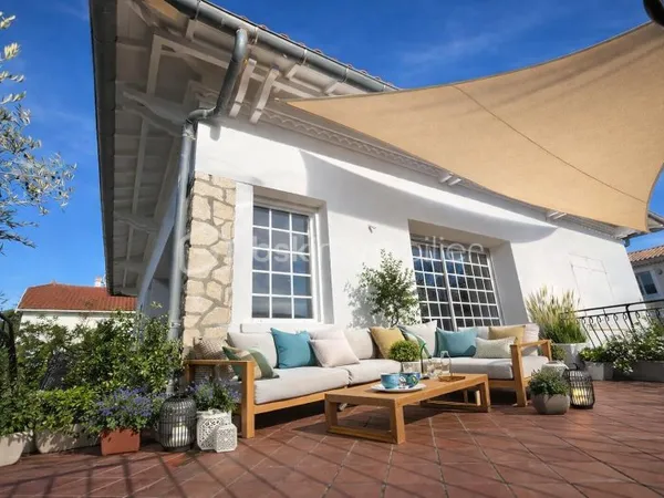 Maison 6 pièces 160 m²
