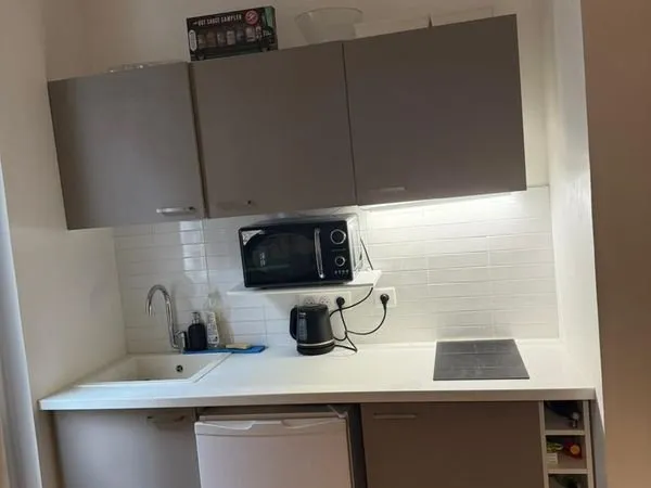Studio à louer à Issy-les-Moulineaux