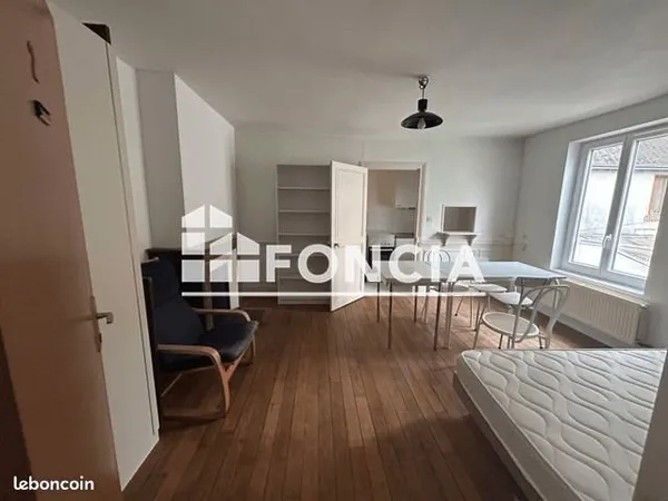 Studio 1 pièce 22 m²
