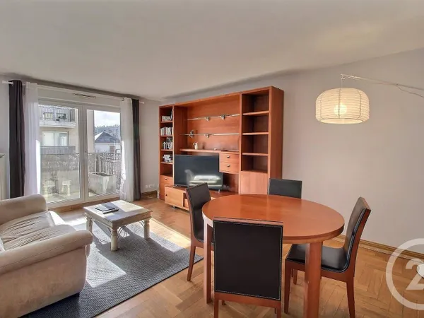 Appartement 4 pièces 83 m²