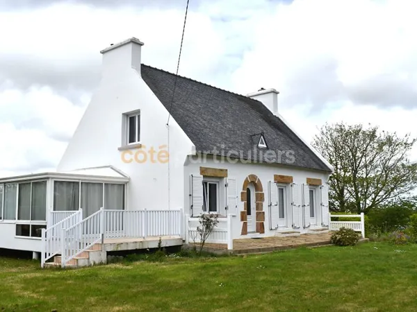 Maison Lesneven 6 pièces - 142 m2 - Terrain 1000m²