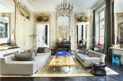 Appartement 6 pièces 320 m²