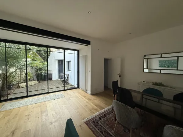 Loue maison meublée