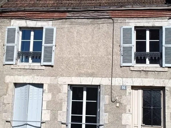 MAISON DE VILLE