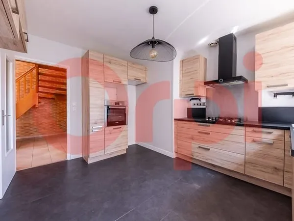 Maison 6 pièces 158 m²