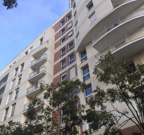 Appartement - 18m² - Courbevoie