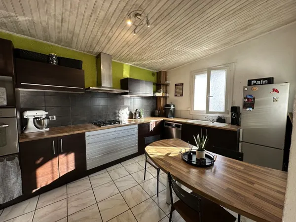 Maisonnette avec terrasse à Clermont-Ferrand (63)