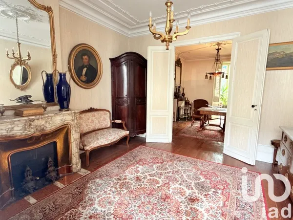 Maison 9 pièces 230 m²