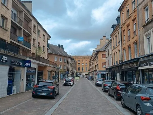 Local commercial de 45 m2 très bien situé