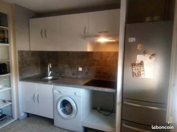 Appartement à louer 1100 CC