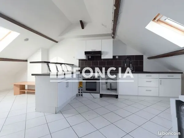 Appartement 3 Pièces 59m² à vendre 109000 - Corbeil-Essonnes 91100