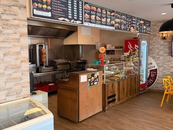 Commerce Vente Les Martres-de-Veyre  70m² 120000€