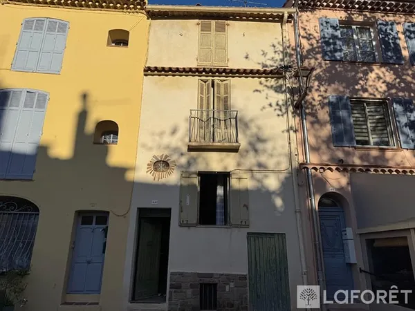 Appartement Fréjus 5 pièce(s) 123.34 m2