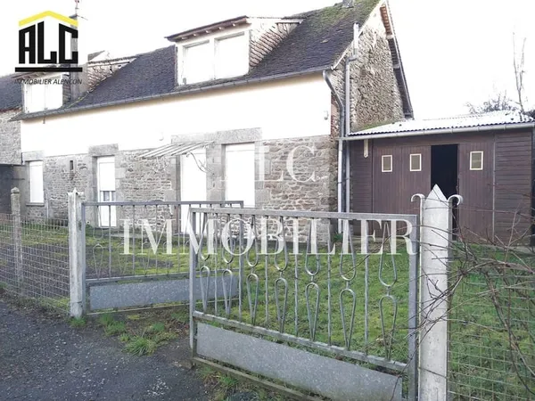MAISON DE 81.94 M2 A RESTAURER