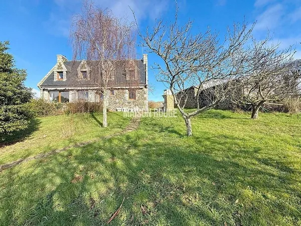Maison 6 pièces 151 m²