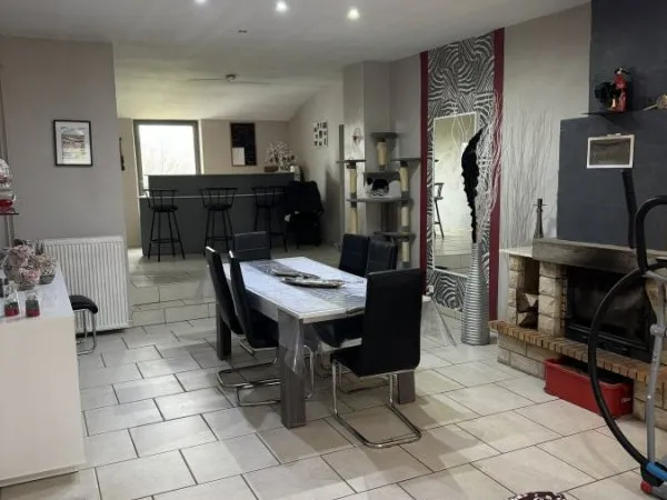 Maison 6 pièces 177 m²