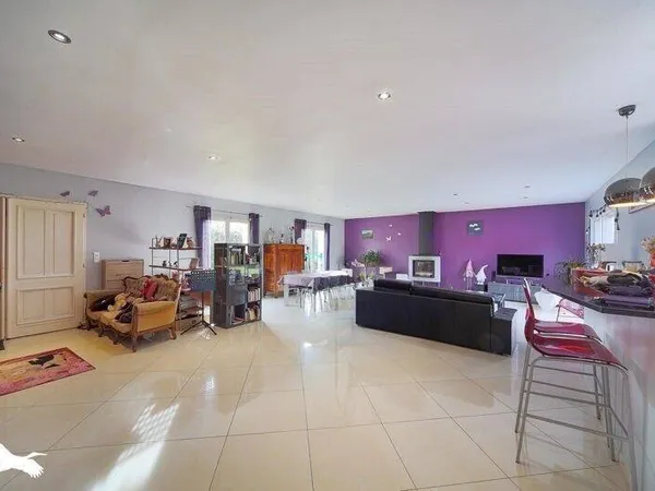 Maison de plain-pied 5 pièces 140 m²