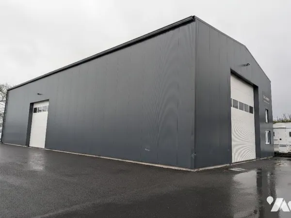 Local d'activités 288 m²